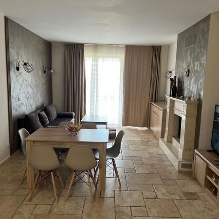 Luxury Family Apartment Kaliakria Topola Exteriör bild