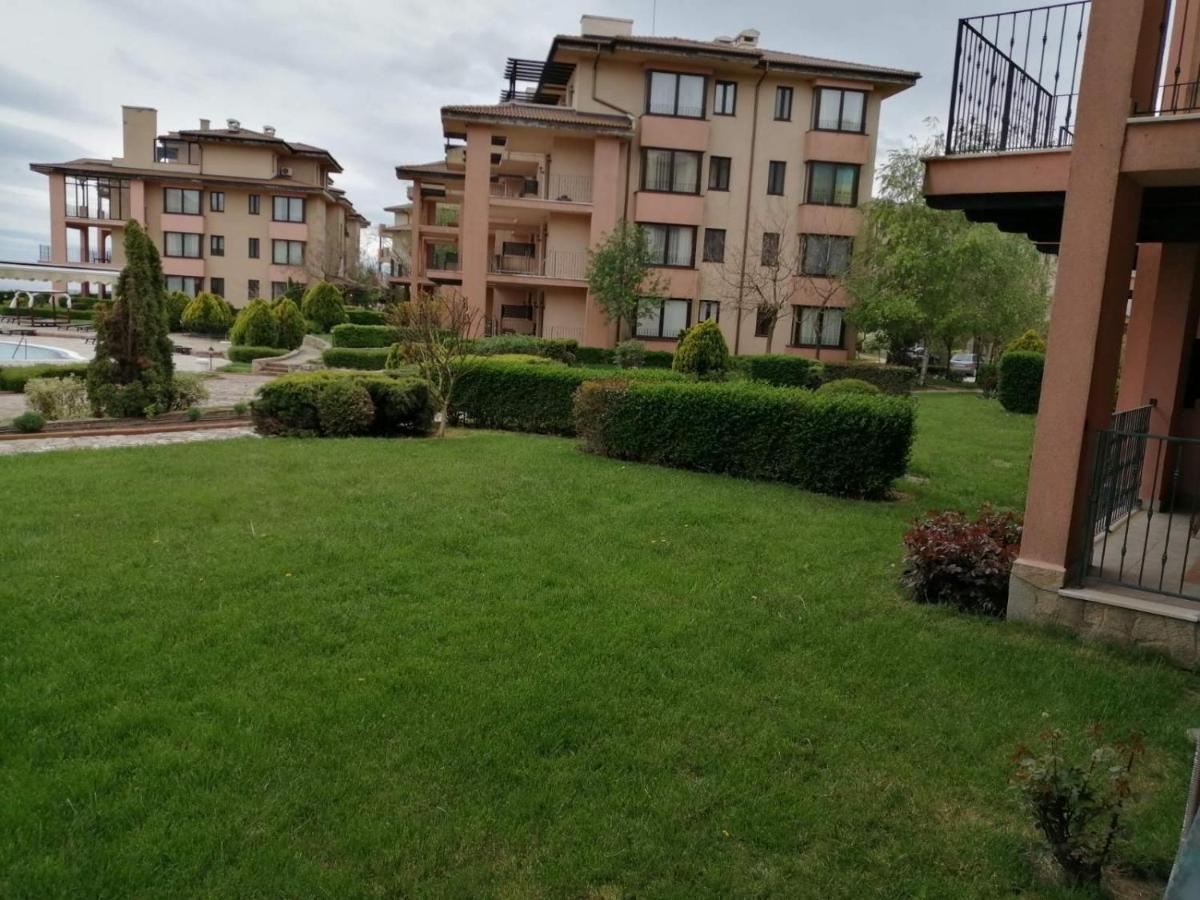 Luxury Family Apartment Kaliakria Topola Exteriör bild